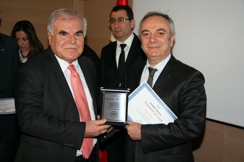 Hukuk Eğitimi Büyük Bir Kaosa Sürüklenmiştir - 109