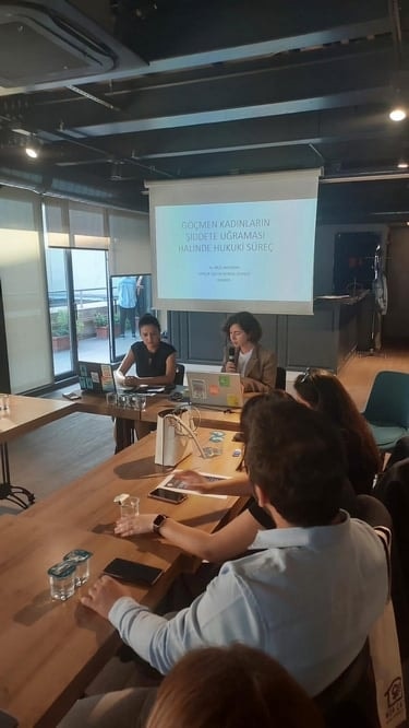 Özel İhtiyaç Sahibi ve Kilit Mülteci Gruplar Yuvarlak Masa Toplantısı - 6