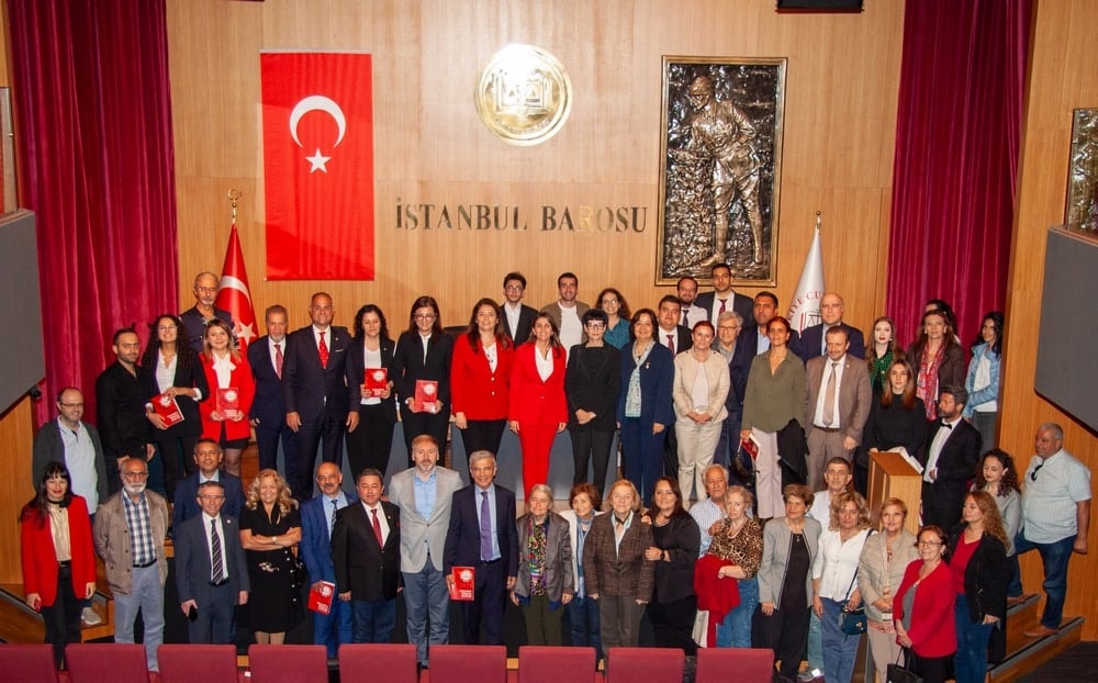 Türkiye Cumhuriyeti’nin 100. Yılında Atatürk ve Laik Cumhuriyet Hukuku Etkinliği - 27