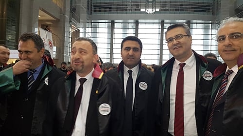 Hukuk Silah, Polis Yargı Olamaz!
 - 47