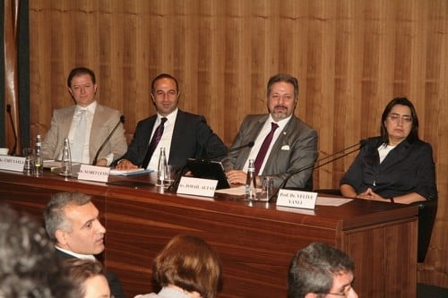 Sermaye Piyasası Kanununda Halka Açık 
Şirketlerle İlgili Suç Ve Yaptırımlar

 - 47