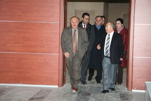 Avukatların Çalışma Olanaklarının Geliştirilmesi İçin Baromuzun Girişimleri Devam Ediyor

 - 19