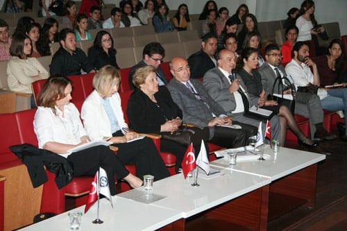 Mülteci Ve Sığınmacıların Sorunları

 - 46