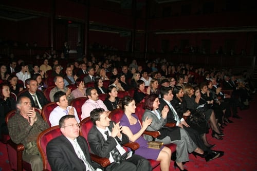 5 Nisan Avukatlar Günü Nedeniyle Dinleti:Nazım Hikmet’Ten Saat 21 – 22 Şiirleri - 6