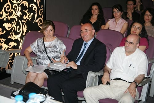 Değişen Yasalar Çerçevesinde Kamudaki Avukatların Sorunları
 - 6