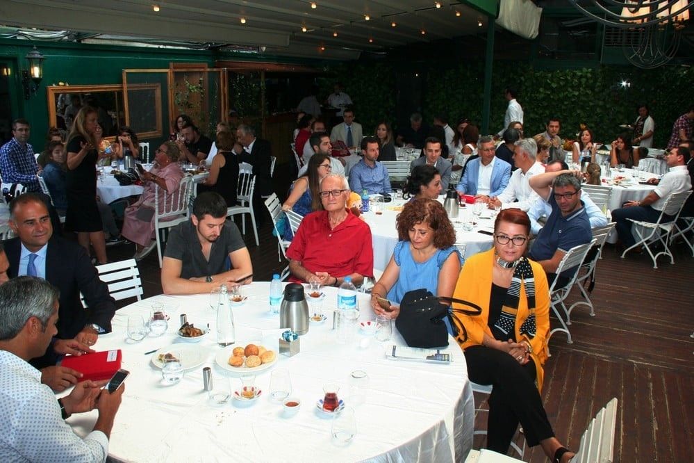 Sem Eğitmenlerine Plaket Verildi - 40