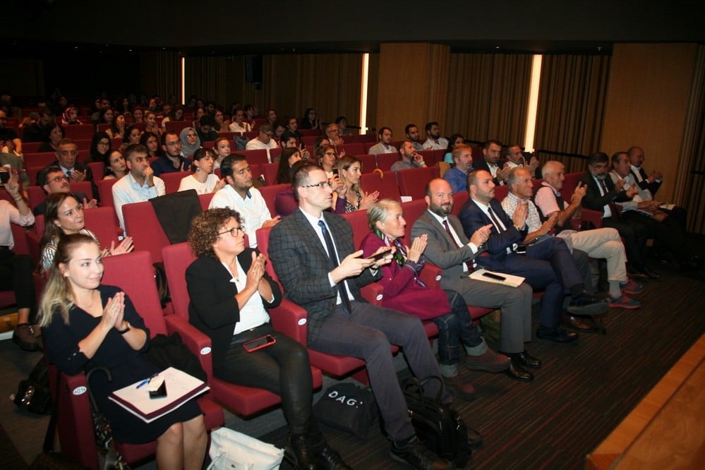 Diş Hekimliği Uygulamasında Hasta Şikâyetleri ve Tıbbi Uygulama Hataları - 9