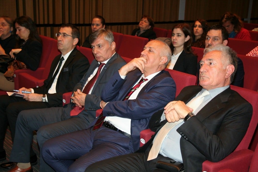 Avrupadaki Geçiş Ücretleri Ve Kota Kısıtlamaları Konusundaki Hukuki Mücadele ve Avrupa Birliği İlişkileri - 17