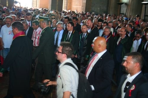 Yeni Adli Yıl Görkemli Bir Alternatif Açılış Töreniyle Başladı
 - 93