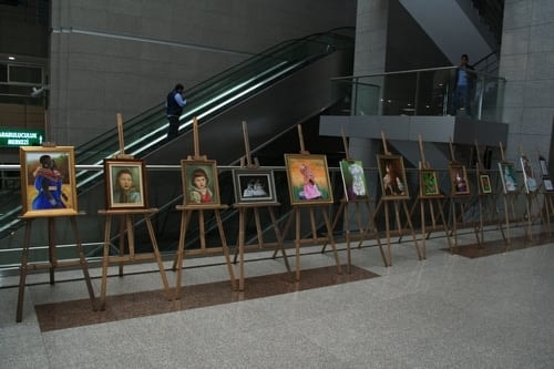 Avukatların Resim Çalışmaları Sergilendi
 - 36