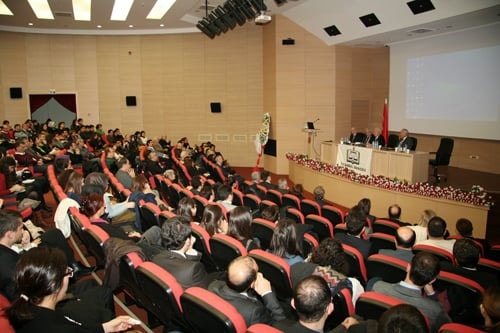 Hukuk Eğitimi Büyük Bir Kaosa Sürüklenmiştir - 85