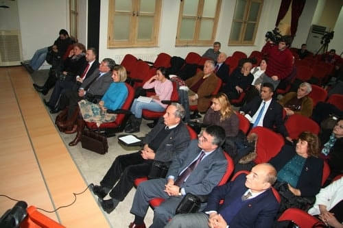 Rauf Denktaş Türk Dünyasının Kahramanıdır

 - 20