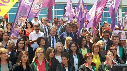 İstanbul Barosu Özgecan Aslan Davasına Müdahillik Talebinde Bulundu