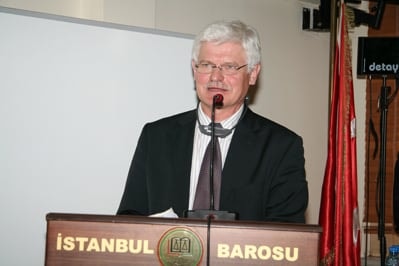 Patent Hakkı Tecavüzlerine Karşı Acil Önlem Alınmalı

 - 10