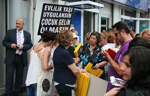 Kampanyada Toplanan Bir Milyonu Aşkın İmza 
Tbmm Başkanlığına Gönderildi - 9