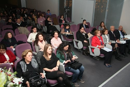 Türkiye Kadın Sorununu Çözerek Çağdaşlaşır
 - 21