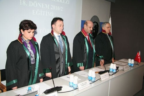 Staj Eğitim Merkezi 
18. Dönem 2010/2
Eğitim Dönemi Başladı
 - 3