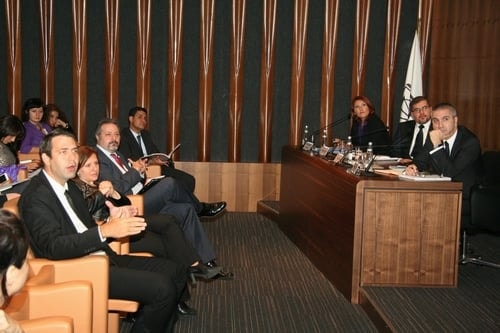 Yatırım Kuruluşlarına İlişkin Spk Düzenlemeleri

 - 20