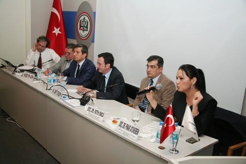 Mobbing Bir İnsan Hakları İhlalidir
 - 40