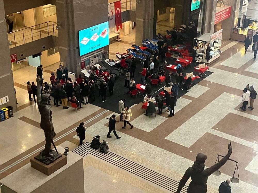 Baromuzun Girişimiyle Çağlayan Adliyesi’nde Kan Bağış Noktası Kuruldu - 1