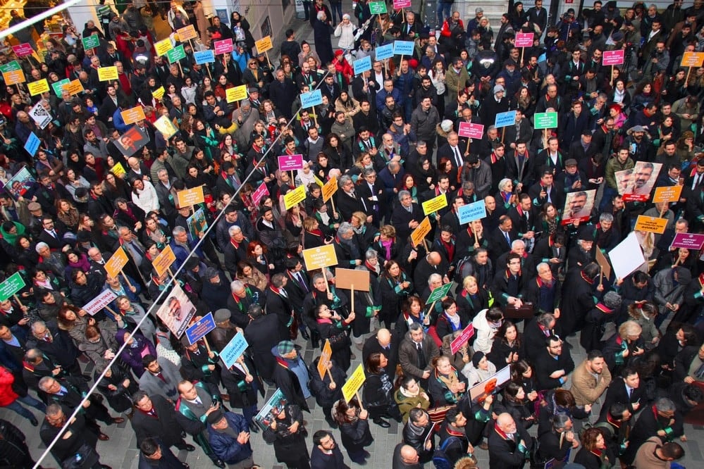 24 Ocak Tehlikedeki Avukatlar Günü - 93