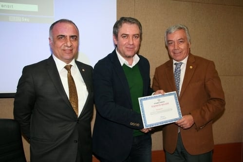 Cumhuriyete Saldırılar Karşısında Atatürk’Ü Yeniden Okumak
 - 34