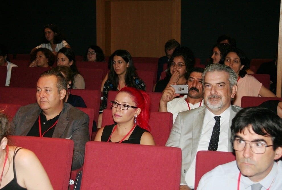 Uluslararası Konferans: ‘Ayın Karanlık Yüzü’ - 65