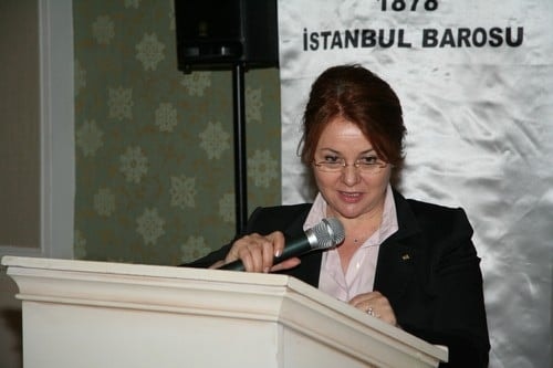 Yabancılar Ve Uluslar Arası Korumaya İlişkin Adli Yardım Görevi Alacak Avukatlara İçin Sertifika Programı Düzenlendi

 - 16