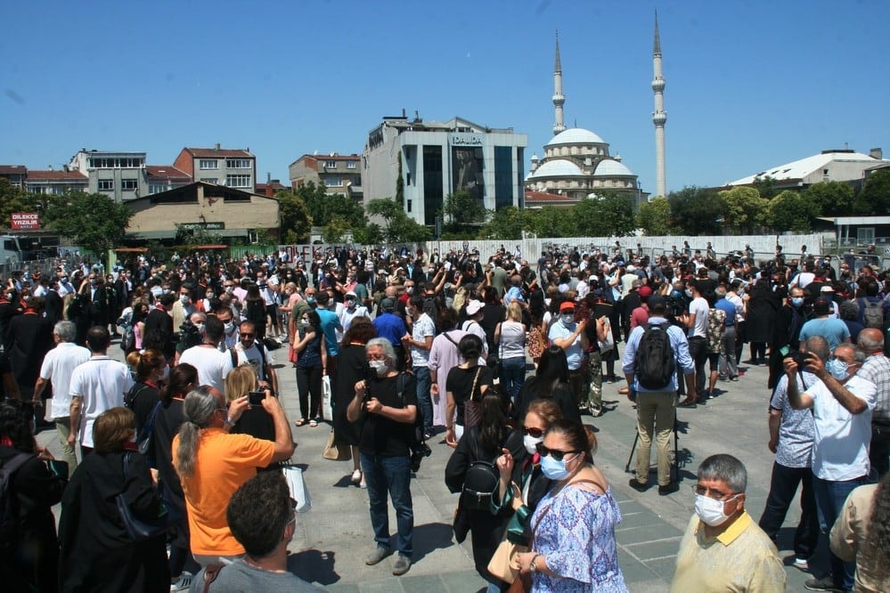 Yasa Yapma Gücünü Silah Olarak Kullananları Uyarıyoruz - 7