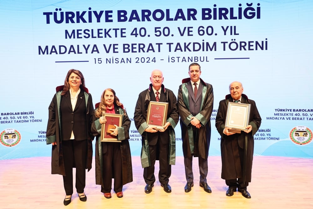 Meslekte 40, 50 ve 60 Yılını Dolduran Meslektaşlarımıza Plaket Verildi - 72