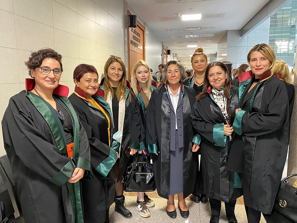 Kadın Cinayetlerini Durduracağız Derneği Davası 11 Ocak 2023’e ertelendi - 1