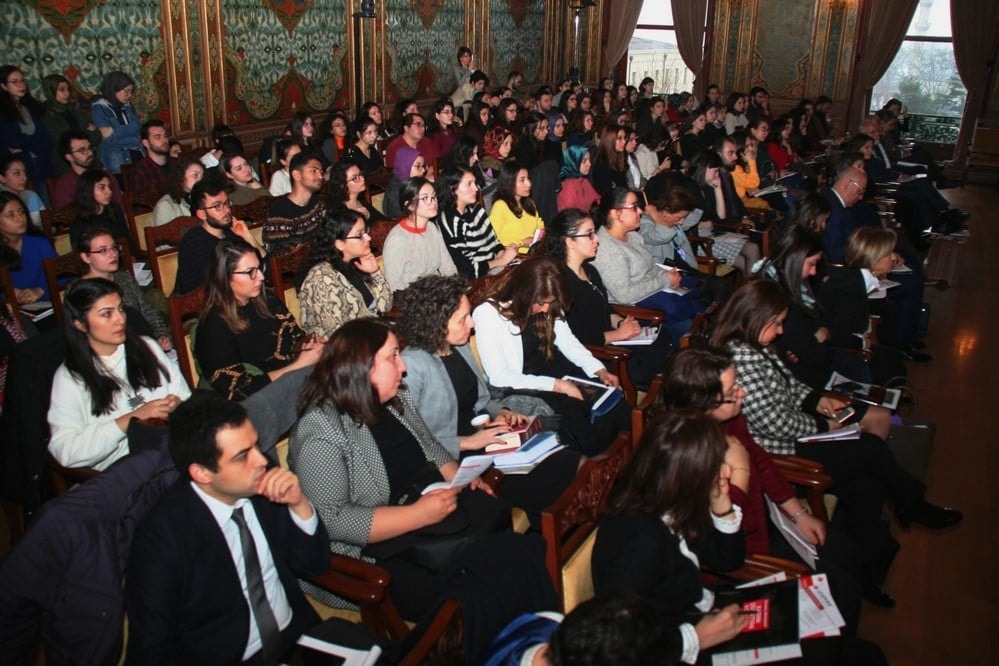 Kadın Haklarında Güncel Sorunlar  - 17