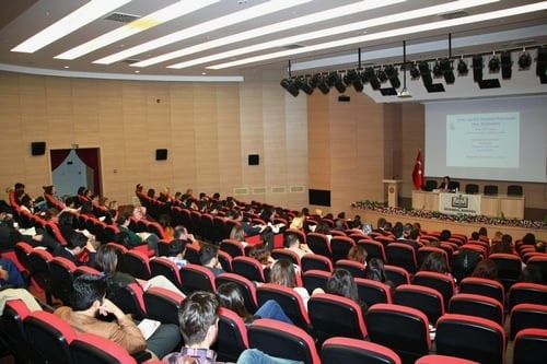 Kadın Hakları Ve Aile İçi Şiddet” Konulu Sertifika Programı Devam Ediyor
 - 11