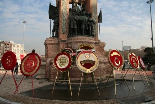 Ulu Önder Atatürk’Ü Saygı, Minnet Ve Şükranla Andık

 - 63