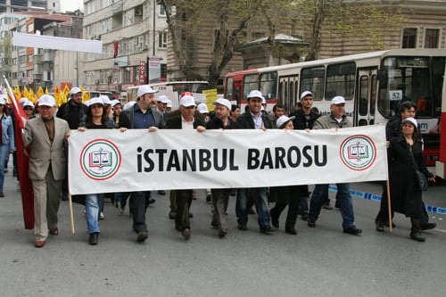 1 Mayıs Coşkuyla Kutlandı

 - 1