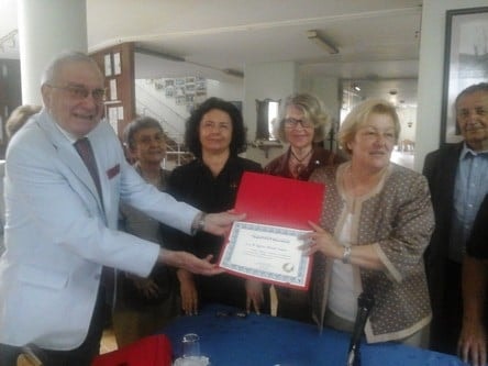 Türkiye’De Yaşlı Olmak

 - 6