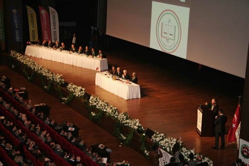 İstanbul Barosu Olağanüstü Genel Kurul Kararı: ‘Başkan Ve Yönetim Kurulu Görevinin Başındadır. İrademize Sahip Çıkıyoruz”

 - 15