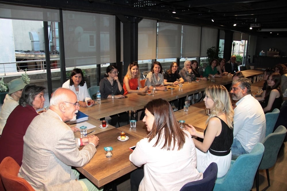 İstanbul Barosu Yönetim Kurulu’ndan, Kadın Futbol Takımı’na Moral - 1