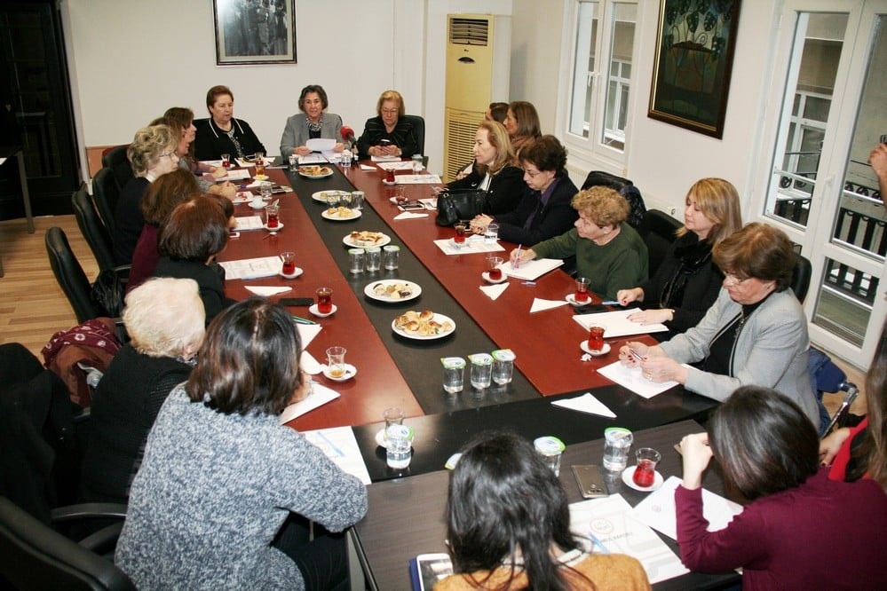 Devrim Yasamız Medeni Kanunumuza Sahip Çıkalım  - 3