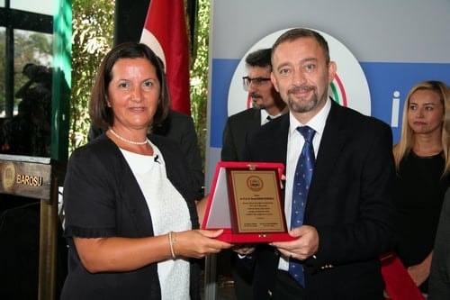 Staj Eğitim Merkezi Eğitmenleri Plaketle Ödüllendirildi

 - 117