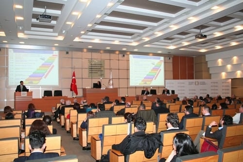 Demiryolunun Serbestleştirilmesi Ve Geleceği
 - 39