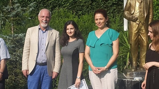 40. Dönem Hukuk İngilizcesi ve Terminoloji Derslerine Katılanlara Törenle Belgeleri Verildi - 1