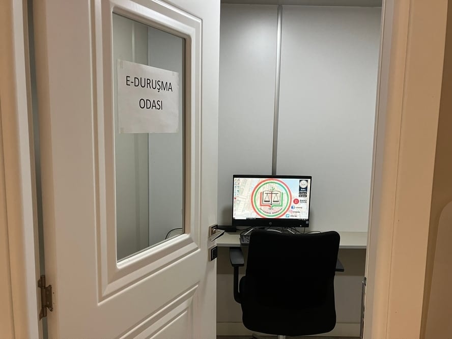 Bakırköy  Adliyesi ve Bahçelievler Ek Bina  e-Duruşma Odaları Meslektaşlarımızın Kullanımına Sunuldu - 2