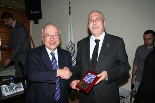 Spor Kulüpleri Yeniden Yapılandırılmalıdır 
 - 27