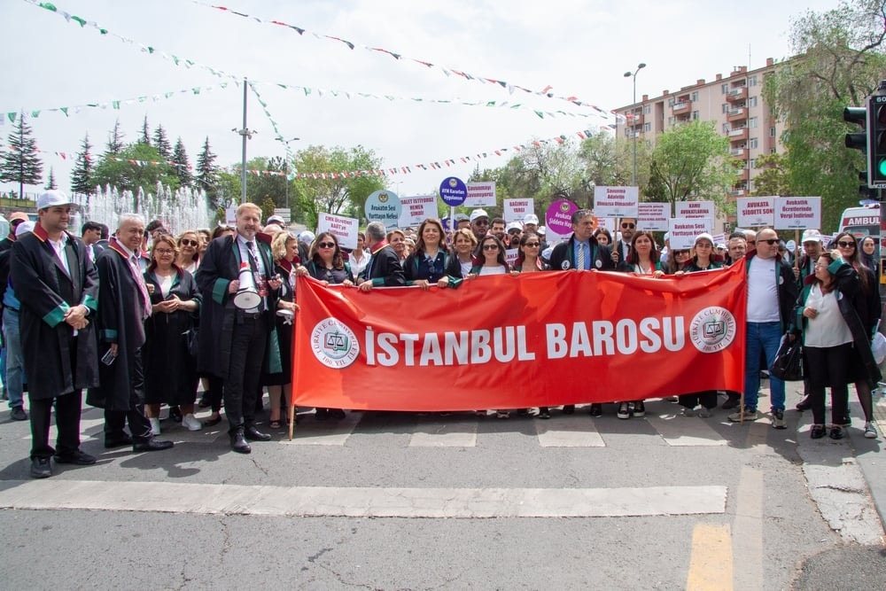 Binlerce Meslektaşımızla “Avukat İçin de Adalet” İçin Ankara’da Bir Araya Geldik - 45