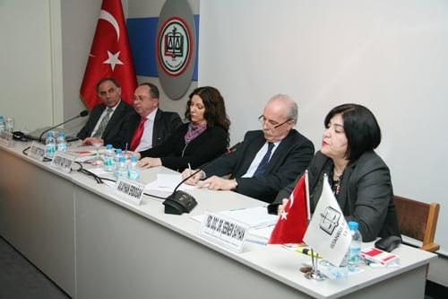 Hak İhlalleri Ve Hak Arama Özgürlüğü Önündeki Engeller

 - 8