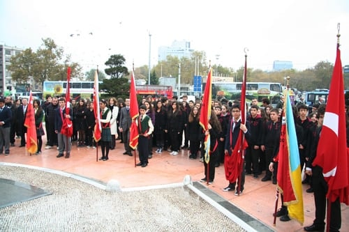 Atamızı Anıyoruz… 
 - 10