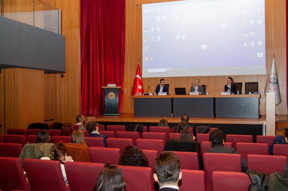 Sigorta Hukuku Komisyonu’nun Düzenlediği “Sanat Eserlerinin Sigortalanması Semineri” Düzenlendi - 3