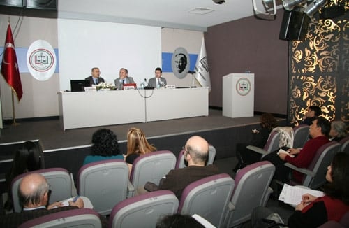 Kayıtlı Elektronik Posta Ve Elektronik Tebligatın Hukuk Sürecine Etkileri