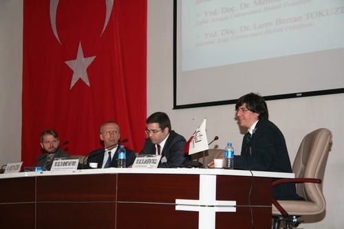 Ab -Türkiye Geri Kabul Anlaşması Ve Vize Serbestîsi

 - 43